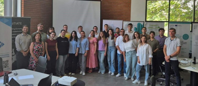 Read more about the article EvolvEV Summer Schools